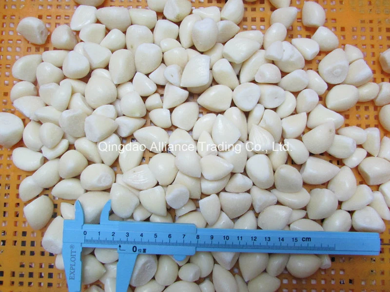 China New Crop 2022 Frozen IQF Peeled White Peeled Cloves Garlic with High Quality